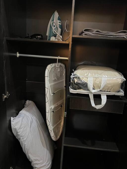 Luxury Private Studio Apartment Close To Airport Abu Dhabi Exterior photo
