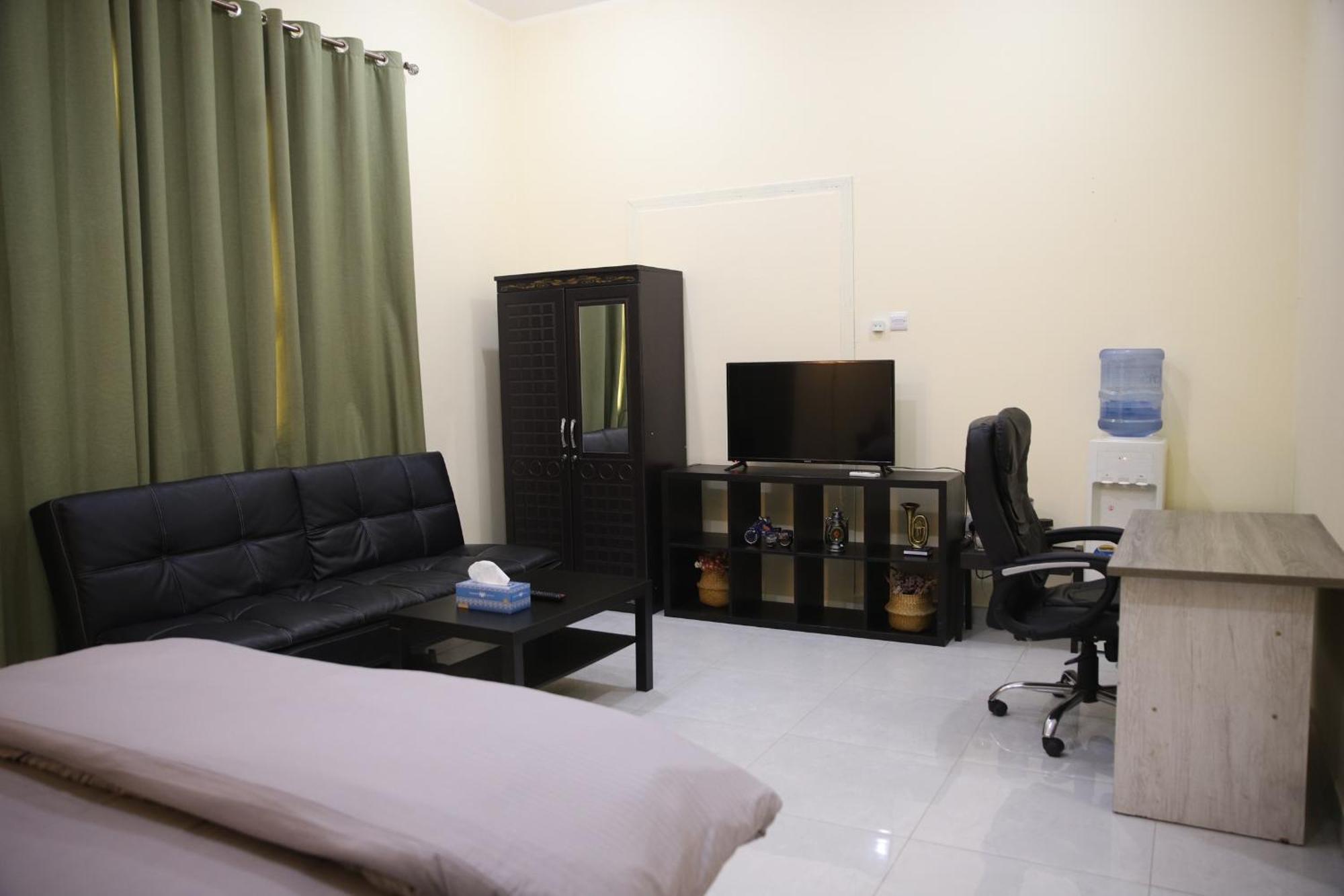 Luxury Private Studio Apartment Close To Airport Abu Dhabi Exterior photo