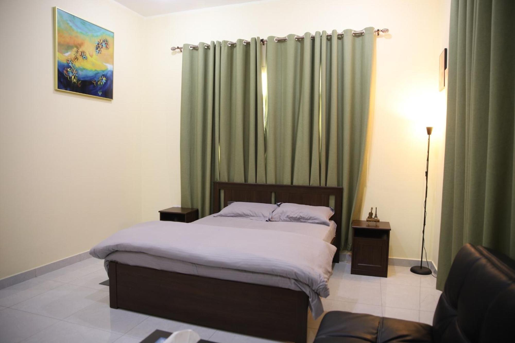 Luxury Private Studio Apartment Close To Airport Abu Dhabi Exterior photo